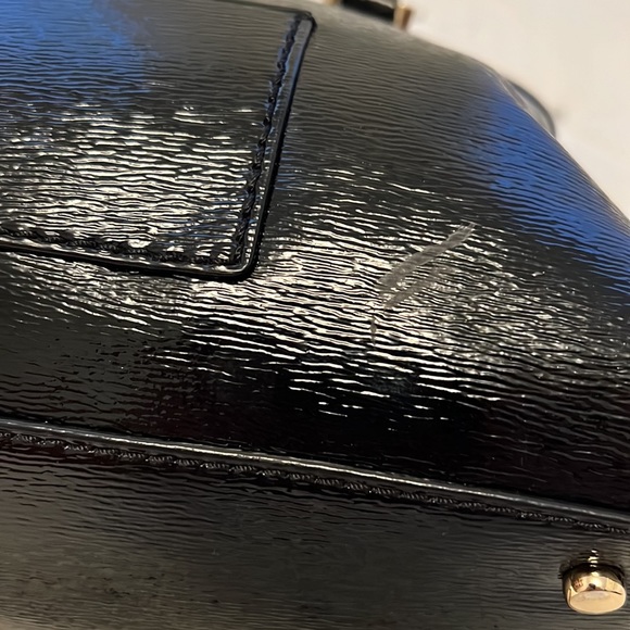 Kate Spade Cedar Street Patent Small Pearl Hand Bag - Picture 7 of 15